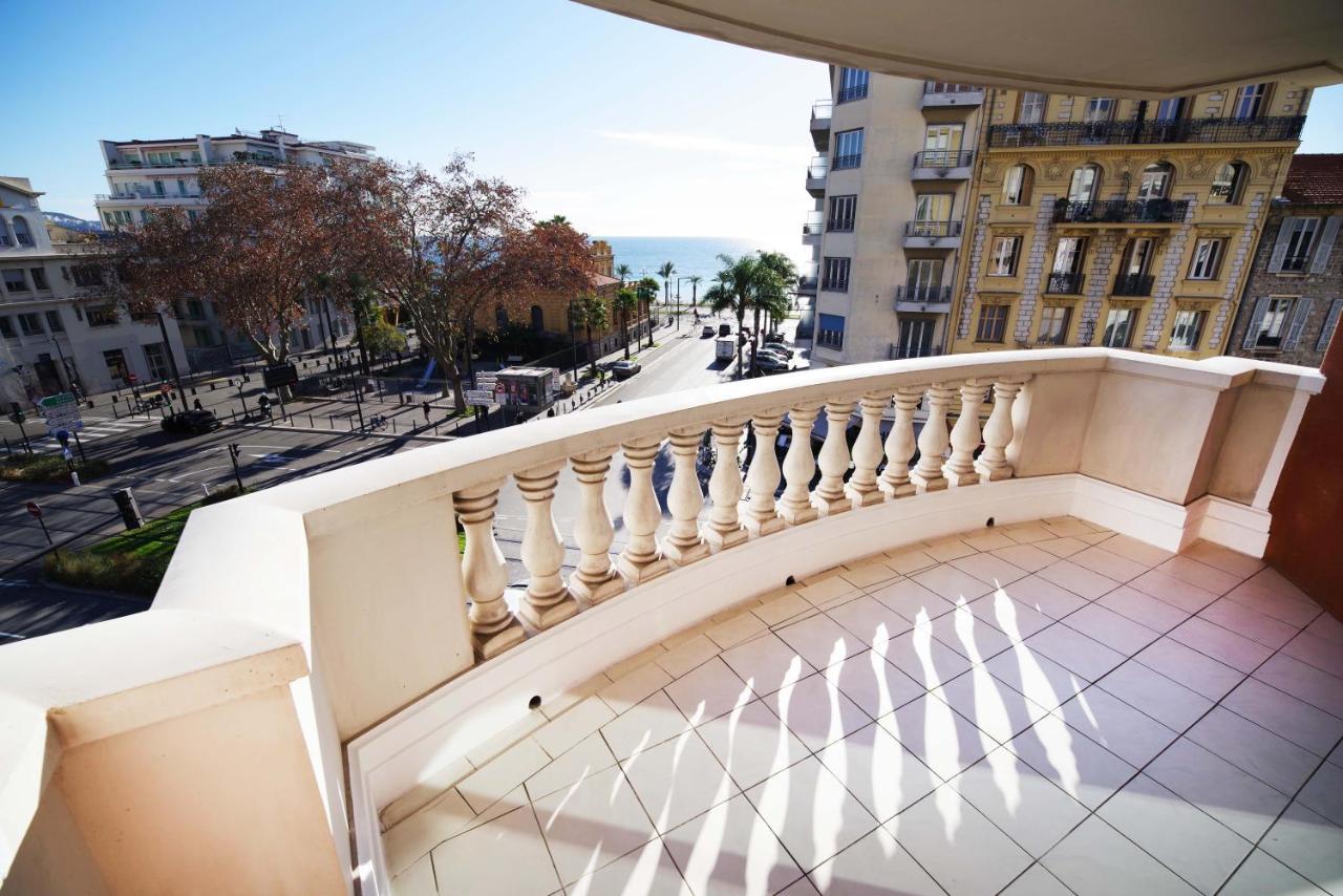 Domes Seaside Residence Piscine, Free Parking, Airport Tramway ニース エクステリア 写真